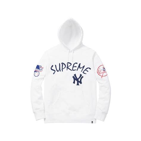 supreme sweatshirts nyc.